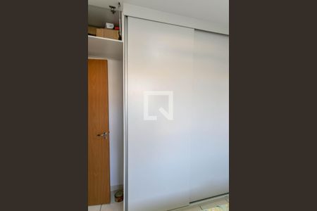 Apartamento à venda com 47m², 2 quartos e 1 vagaQuarto 2