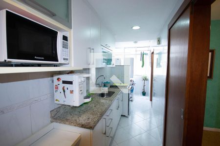 Apartamento à venda com 65m², 2 quartos e 1 vagaCozinha