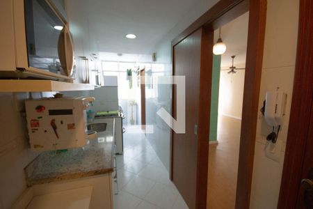 Apartamento à venda com 65m², 2 quartos e 1 vagaCozinha
