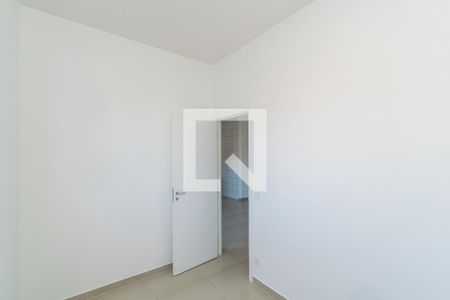 Quarto 1 de apartamento para alugar com 2 quartos, 47m² em Vila da Penha, Rio de Janeiro