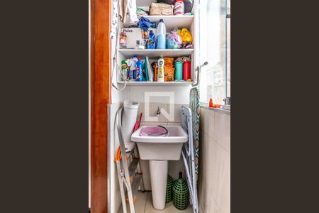 Apartamento à venda com 60m², 2 quartos e sem vagaÁrea de serviço