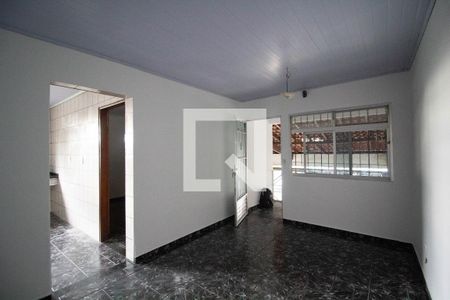 Sala de casa à venda com 3 quartos, 100m² em Vila Brasil, São Paulo