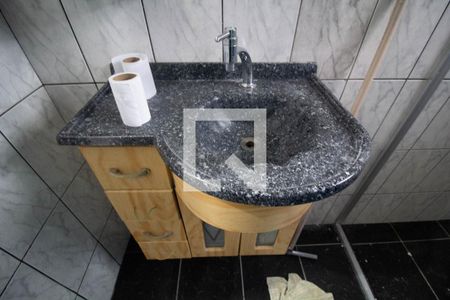 Casa à venda com 100m², 3 quartos e 1 vagaBanheiro