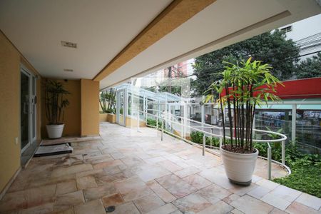 Apartamento à venda com 45m², 1 quarto e 1 vaga Apartamento à venda com 45m², 1 quarto e 1 vagaEntrada