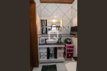 Casa à venda com 200m², 3 quartos e 2 vagasDetalhe do Banheiro da Suite