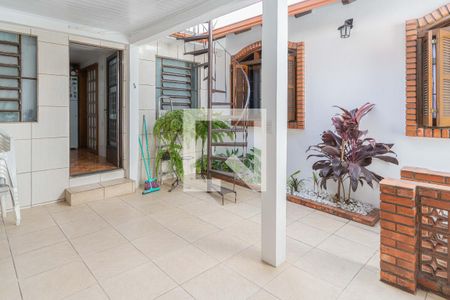 Casa à venda com 200m², 3 quartos e 2 vagasÁrea de Serviço / Churrasqueira / Gourmet