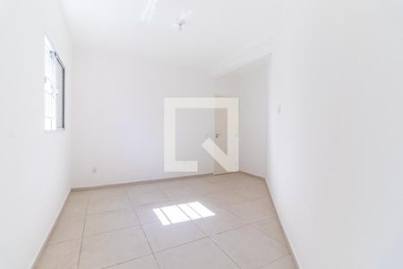 Quarto 2 de casa para alugar com 2 quartos, 50m² em Vila Campo Grande, São Paulo