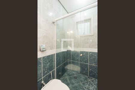 Casa à venda com 120m², 3 quartos e 5 vagas Casa à venda com 120m², 3 quartos e 5 vagasBanheiro social