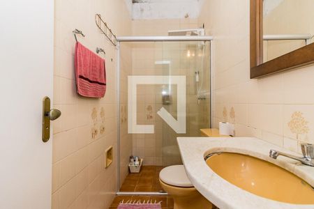 Casa de condomínio à venda com 220m², 3 quartos e 1 vaga Casa de condomínio à venda com 220m², 3 quartos e 1 vagaBanheiro