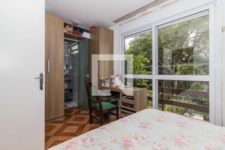 Quarto de casa de condomínio à venda com 3 quartos, 220m² em Santo Antônio, Porto Alegre