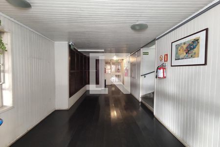 Apartamento à venda com 74m², 2 quartos e 1 vaga Apartamento à venda com 74m², 2 quartos e 1 vagaHall de Entrada