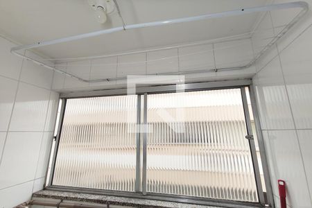 Apartamento à venda com 74m², 2 quartos e 1 vaga Apartamento à venda com 74m², 2 quartos e 1 vagaÁrea de Serviço