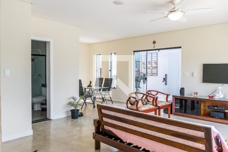 Sala de casa à venda com 3 quartos, 200m² em São Joaquim, Belo Horizonte