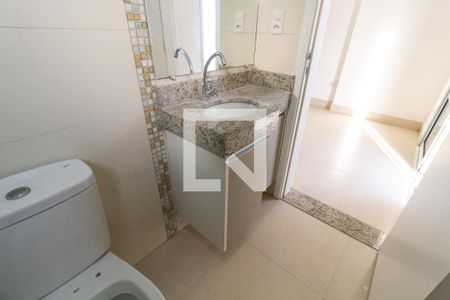 Apartamento para alugar com 115m², 3 quartos e 2 vagas Apartamento para alugar com 115m², 3 quartos e 2 vagasDetalhe do banheiro da suíte
