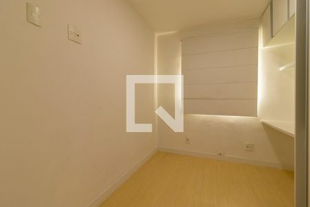 Quarto 1 de apartamento para alugar com 2 quartos, 45m² em Centro, Nilópolis