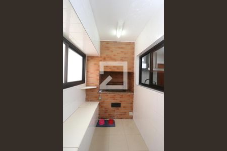Apartamento à venda com 144m², 3 quartos e 3 vagasChurrasqueira