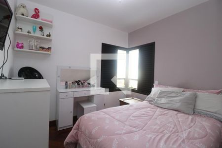 Apartamento à venda com 144m², 3 quartos e 3 vagasSuíte 2