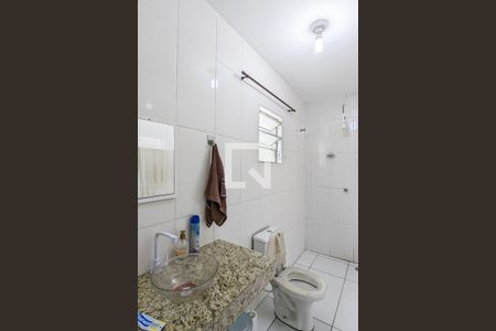 Banheiro da suíte de casa à venda com 2 quartos, 220m² em Taboão, São Bernardo do Campo