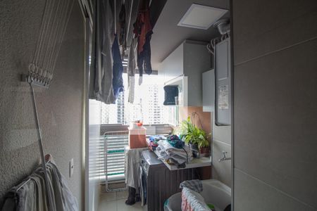 Apartamento à venda com 105m², 2 quartos e 2 vagasÁrea de Serviço