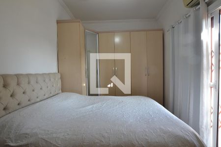 Casa à venda com 250m², 4 quartos e 2 vagasQuarto