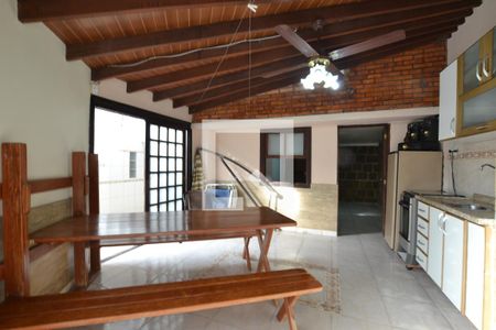 Casa à venda com 250m², 4 quartos e 2 vagasEspaço Gourmet