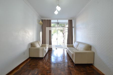 Sala 1 de casa à venda com 4 quartos, 250m² em Azenha, Porto Alegre