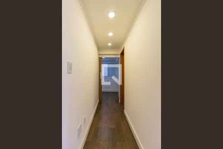 Corredor de apartamento à venda com 2 quartos, 57m² em Vila Alpina, Santo André