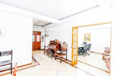 Sala de casa para alugar com 6 quartos, 380m² em Campo Belo, São Paulo