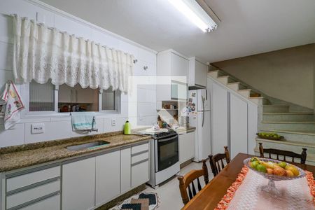 Casa à venda com 179m², 3 quartos e 2 vagasCozinha