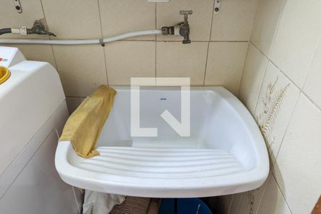 Casa à venda com 179m², 3 quartos e 2 vagasÁrea de serviço