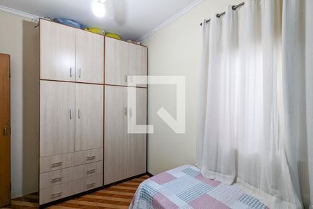 Casa à venda com 179m², 3 quartos e 2 vagasQuarto 1