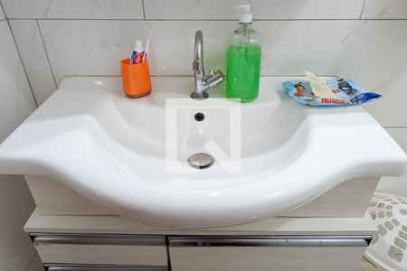 Casa à venda com 179m², 3 quartos e 2 vagasBanheiro