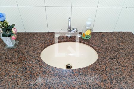 Casa à venda com 179m², 3 quartos e 2 vagasLavabo