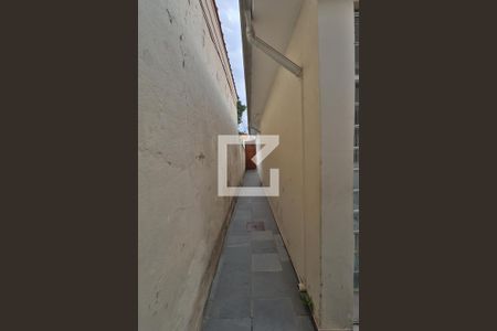 Casa para alugar com 75m², 1 quarto e 1 vagaCorredor