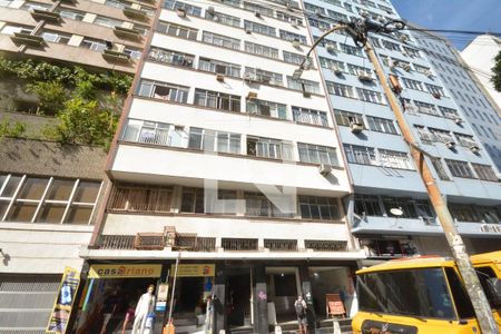 Apartamento para alugar com 37m², 1 quarto e sem vagaFachada