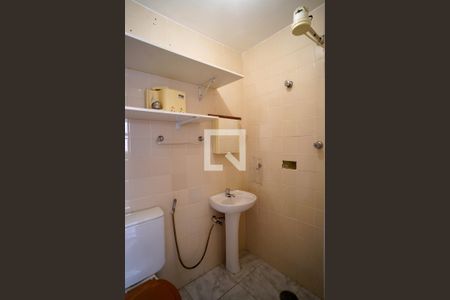 Apartamento para alugar com 85m², 3 quartos e 2 vagasBanheiro de serviço