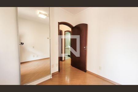 Apartamento à venda com 112m², 3 quartos e 2 vagas Apartamento à venda com 112m², 3 quartos e 2 vagasQuarto 2