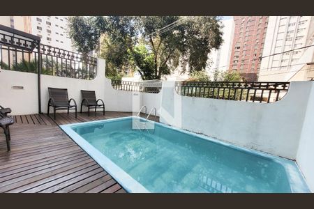 Apartamento à venda com 112m², 3 quartos e 2 vagas Apartamento à venda com 112m², 3 quartos e 2 vagasÁrea comum - Piscina