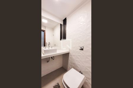 Apartamento à venda com 112m², 3 quartos e 2 vagas Apartamento à venda com 112m², 3 quartos e 2 vagasLavabo