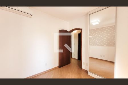 Quarto 1 de apartamento à venda com 3 quartos, 112m² em Centro, Campinas