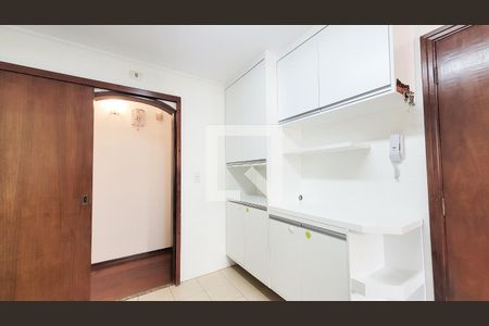 Apartamento à venda com 112m², 3 quartos e 2 vagas Apartamento à venda com 112m², 3 quartos e 2 vagasCozinha