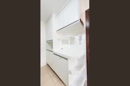 Apartamento à venda com 112m², 3 quartos e 2 vagas Apartamento à venda com 112m², 3 quartos e 2 vagasCozinha