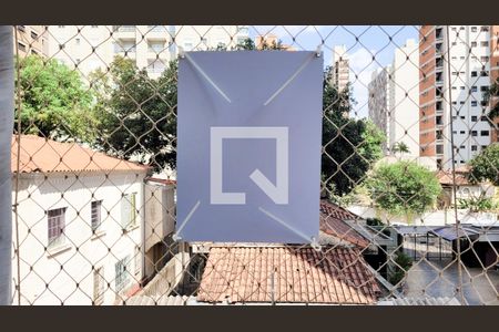Apartamento à venda com 112m², 3 quartos e 2 vagas Apartamento à venda com 112m², 3 quartos e 2 vagasÁrea comum - Piscina