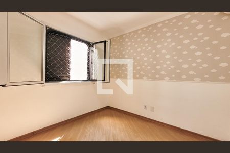 Apartamento à venda com 112m², 3 quartos e 2 vagas Apartamento à venda com 112m², 3 quartos e 2 vagasQuarto 1