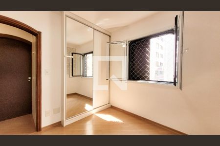 Apartamento à venda com 112m², 3 quartos e 2 vagas Apartamento à venda com 112m², 3 quartos e 2 vagasQuarto 1