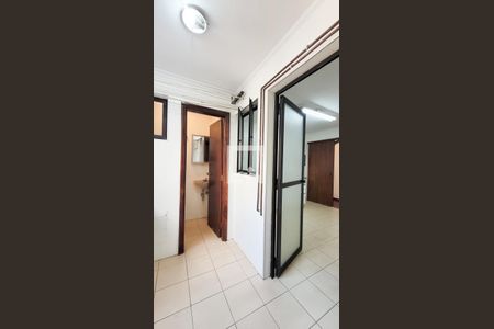 Apartamento à venda com 112m², 3 quartos e 2 vagas Apartamento à venda com 112m², 3 quartos e 2 vagasÁrea de Serviço