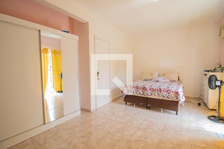 Casa de condomínio à venda com 268m², 4 quartos e 1 vaga Casa de condomínio à venda com 268m², 4 quartos e 1 vagaQuarto 3