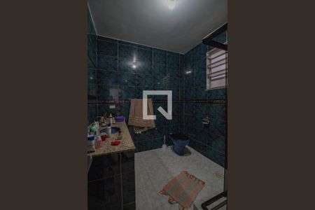 Casa de condomínio à venda com 268m², 4 quartos e 1 vaga Casa de condomínio à venda com 268m², 4 quartos e 1 vagaBanheiro 2