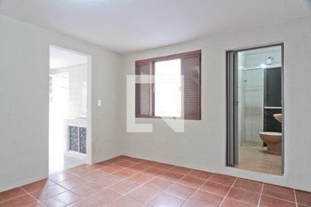 Sala de casa para alugar com 2 quartos, 50m² em Vila Pereira Cerca, São Paulo