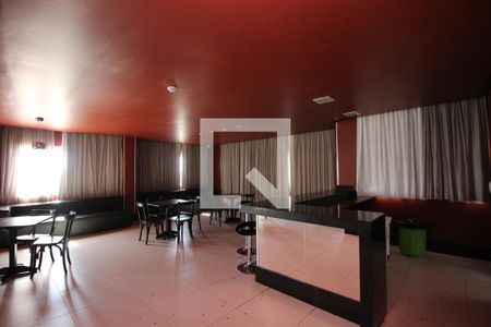 Apartamento para alugar com 80m², 3 quartos e 2 vagasÁrea comum - Salão de festas